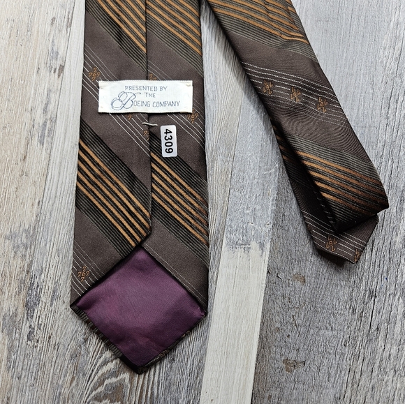 Boeing Neck Tie Vintage Brown Stripes 767 Logo Pattern - Picture 4 of 7